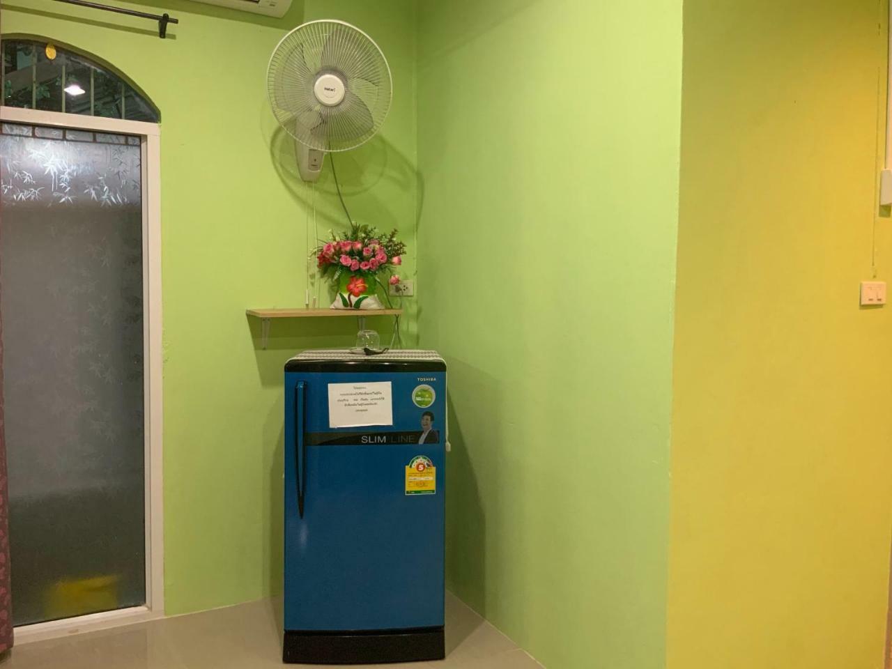 Winny Apartment Rayong Exterior foto