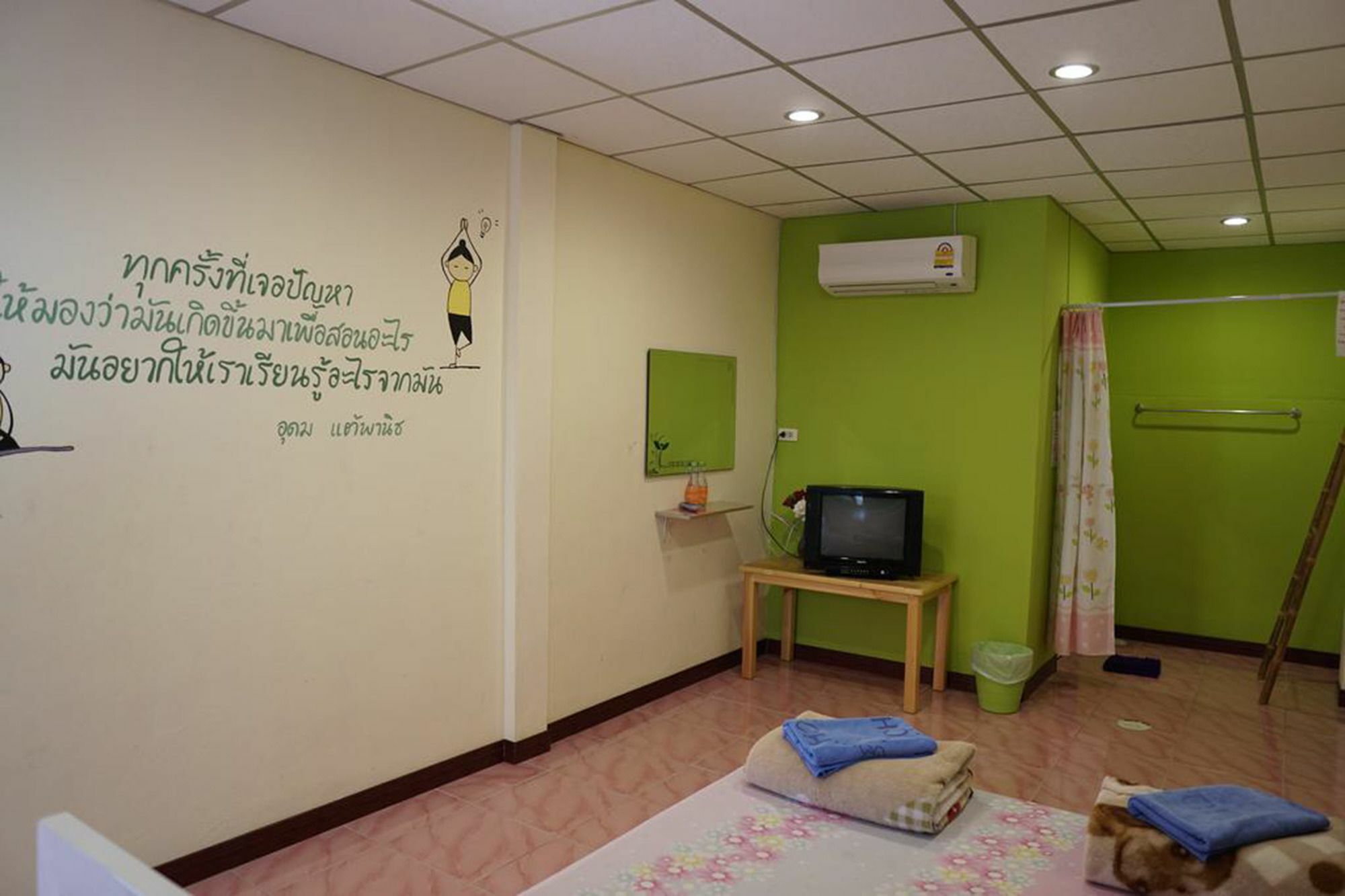Winny Apartment Rayong Exterior foto